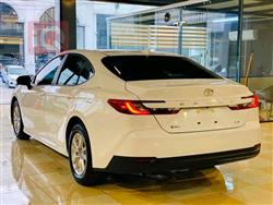 تۆیۆتا کامری